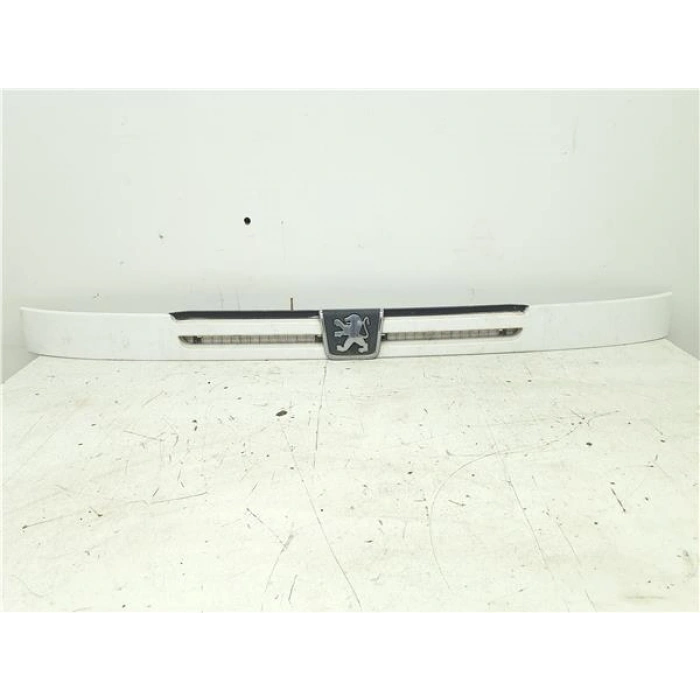 Peugeot Boxer Ön Panjur 1994- (Oem No:  7804C9)