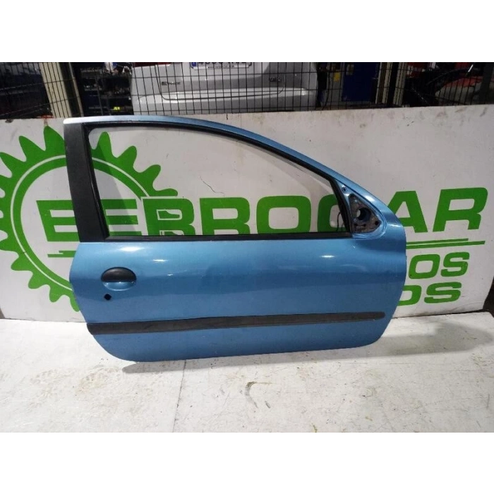 Peugeot 206 Ön Kapı 3 Kapı Sağ 1998- (Oem No:  9004K6)