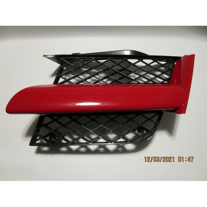 Mitsubishi Outlander Ön Panjur Sol 2003-2006 (Oem No:  Mn133229)