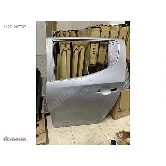 Fiat Fullback- 2015-2019; Arka Kapı Komple Sol Siyah (İceli/Çekomastikli)(Yan Sanayii) (Tw) Oem No: (5700B491)