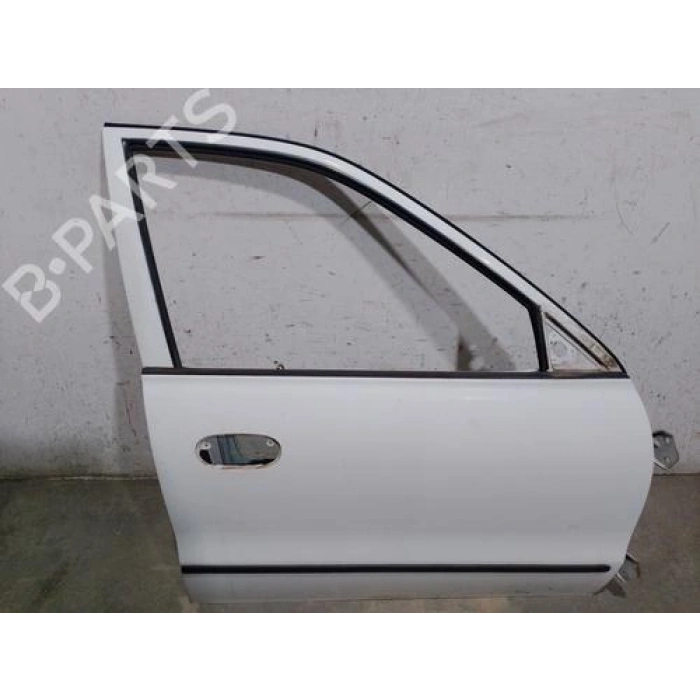 Hyundai Accent- 1998-2000; Ön Kapı Komple Sağ Band Delikli Gri Boyalı (İceli/Çekomastikli) (Tw) Oem No: (76004-22520)
