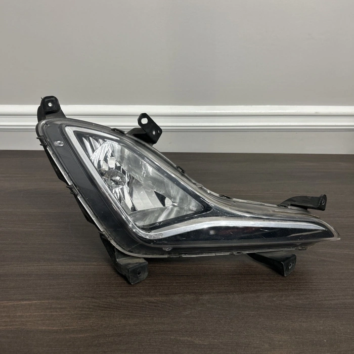 Sis Lambası Elantra 2014- Soledli Sağ  Oem No: 92202-3X Led