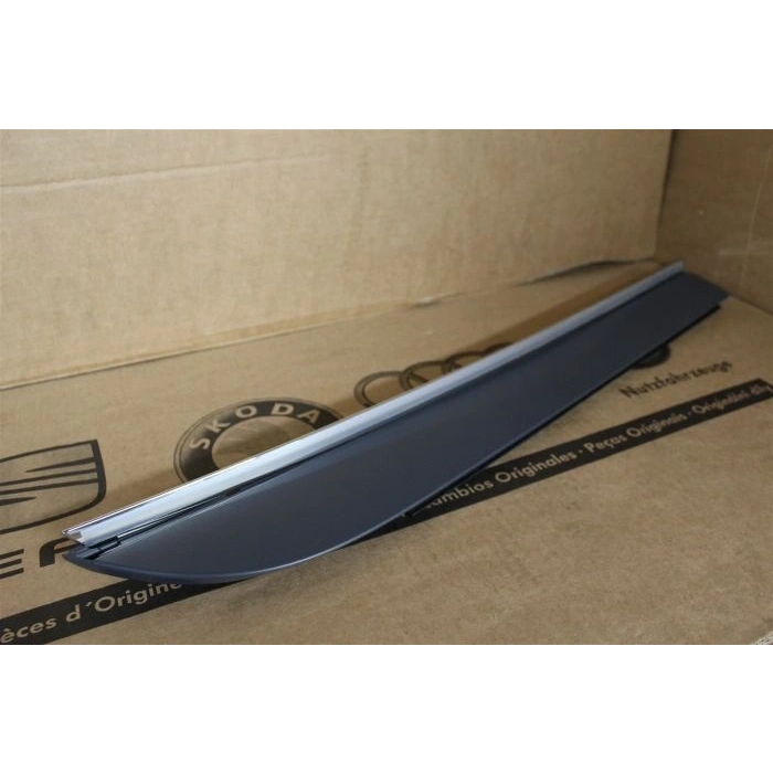 Volkswagen A6 2005 2011 Sağ Arka Kapı Bandı  (Oem No:4F0853970Kgru)