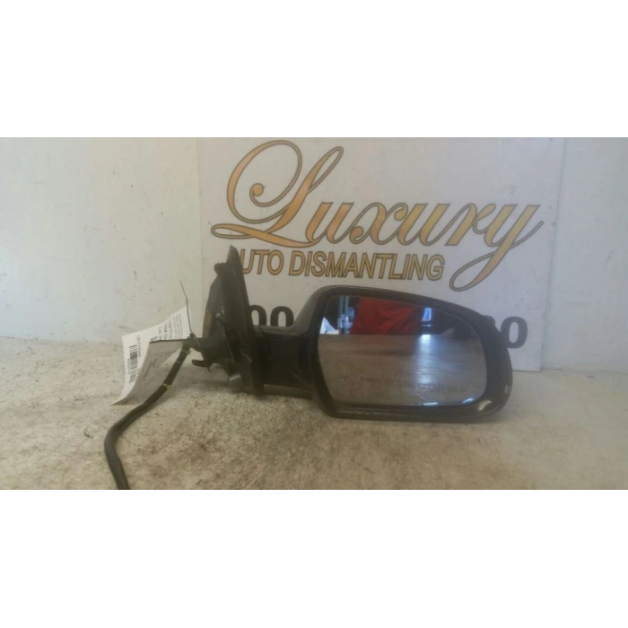 Vw A4  2008  Dış Dikiz Aynası Sağ Elektrikli Isıtmalı Astarlı Sinyallı (10 Pın) (Oem No:8K1857410Ag)