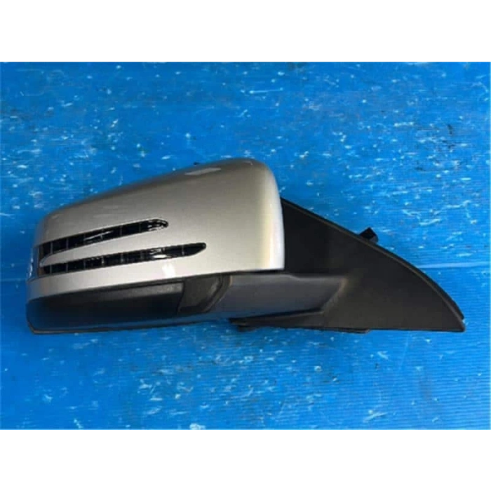 Mercedes 176 2012- Dış Dikiz Aynası Sağ Elektrikli Katlanır Astarlı Sinyallı Hafızalı Kor Noktalı (Oem No:A1768100476)