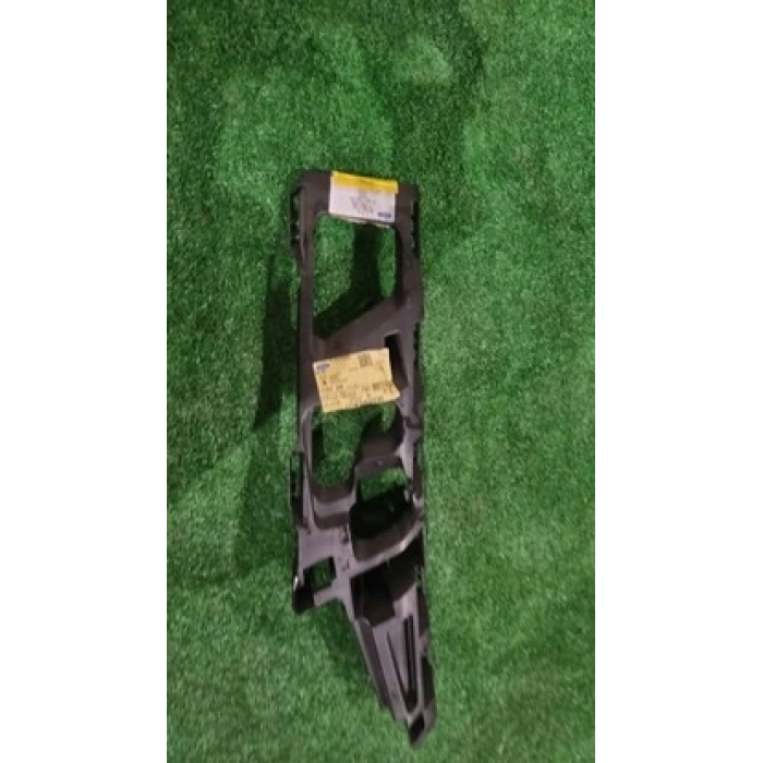 Ford Mondeo 2011  Ön Tampon Braketi Sag  (Oem No:Bs7117E856Ab)