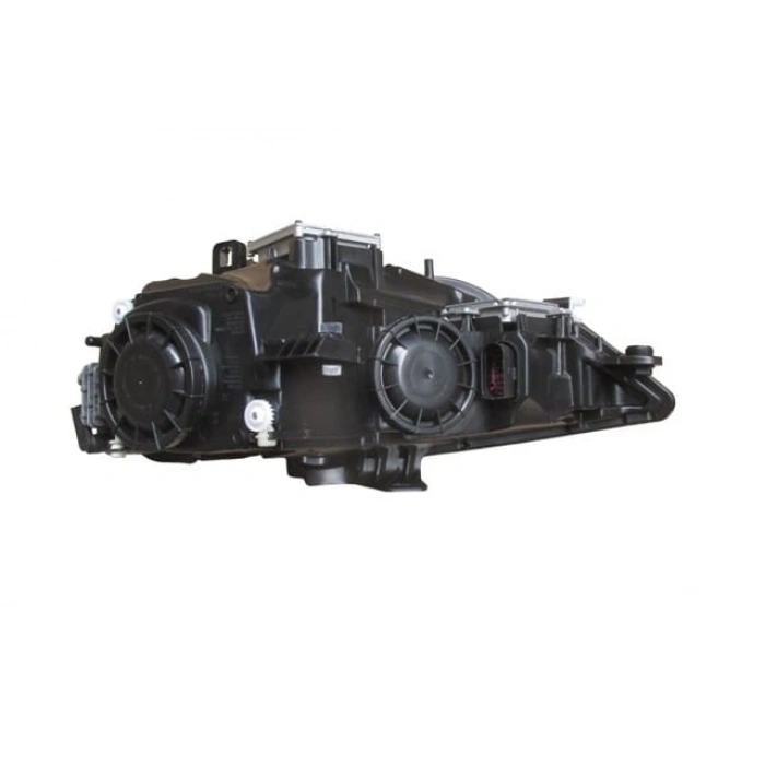 Audi A3 - 2012-2016 Sd/Hb/Sb - Far Lambası Sağ Elektrikli/Motorlu/Mercekli/Xenon/Ledli (E Marklı) (Oem No: 8V0941004)