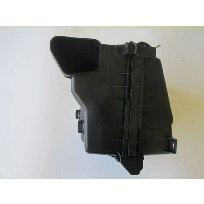 Toyota Corolla 2007-2010 E150- Hava Filtre Kutusu (Kabini) (Dizel Tip) (Oem No: 1770126330)