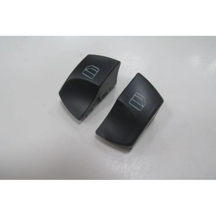 Mercedes Sprinter 2007-2013 - Ön Sol Kapı Sağ/Sol Açma Dügme Butonu Set (2 Parça) (Oem No: A9065451213P1)