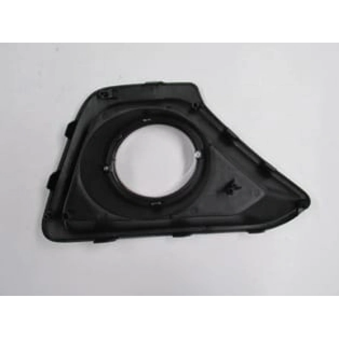 Hyundai İ10 - 2013-2016 Sis Lamba Kapağı Sol (Nikelaj Çerçeveli) (Bfn) (Oem No: 86528B4000)