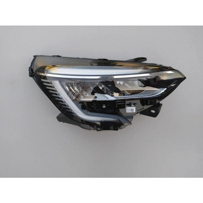 Renault Clio (2020 Yılında Çıkan Kasa) Ön Far Elektrikli Motorlu Led Icon Sağ (Oem No: 260107933R)