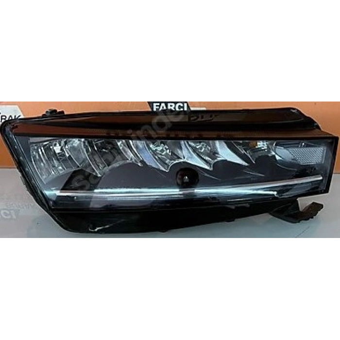 Skoda Octavia (2019 Yılında Çıkan Kasa) Ön Far Elektrikli Motorlu Led Sağ (Oem No: 5E4941016)