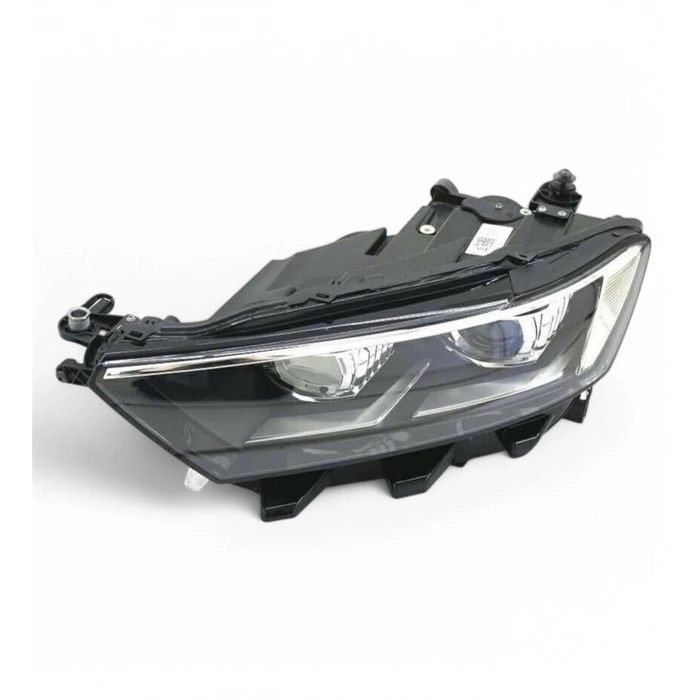 Volkswagen T - Roc Ön Far Elektrikli Motorlu Led Sağ 2017-2021 (Oem No: 2Ga941774)