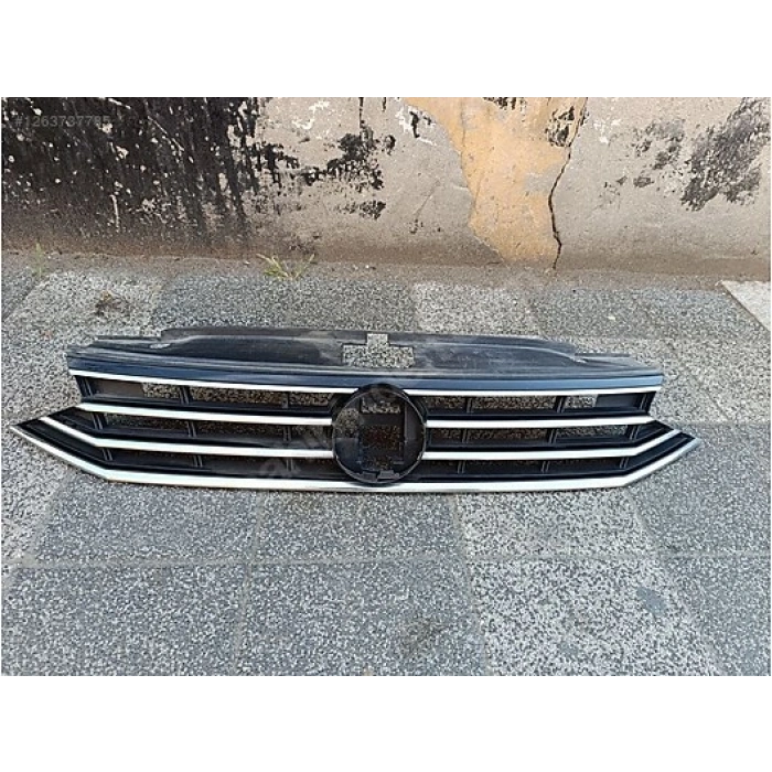 Volkswagen Passat (2020 Yılında Çıkan Kasa) Ön Panjur Nikelaj Kuşaklı Elegance (Oem No: 3G0853651)