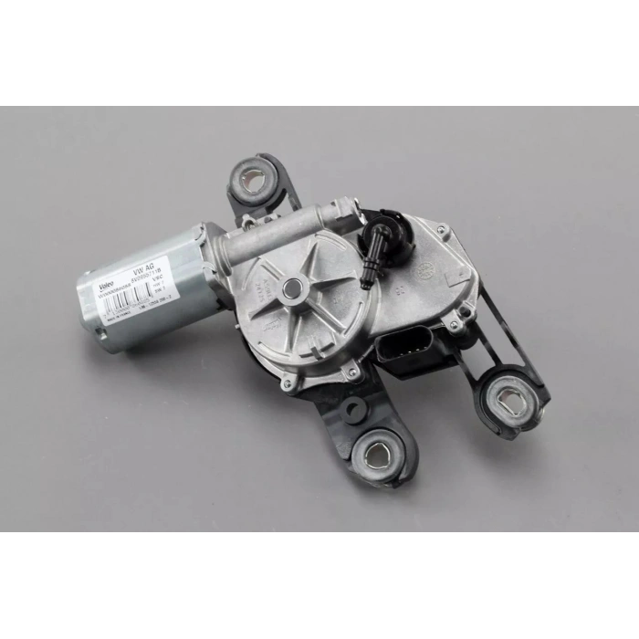 Audi A3 - Q2 2013-2020 Motor Cam Sılgı / Arka (Oem No: 8V0955711D)