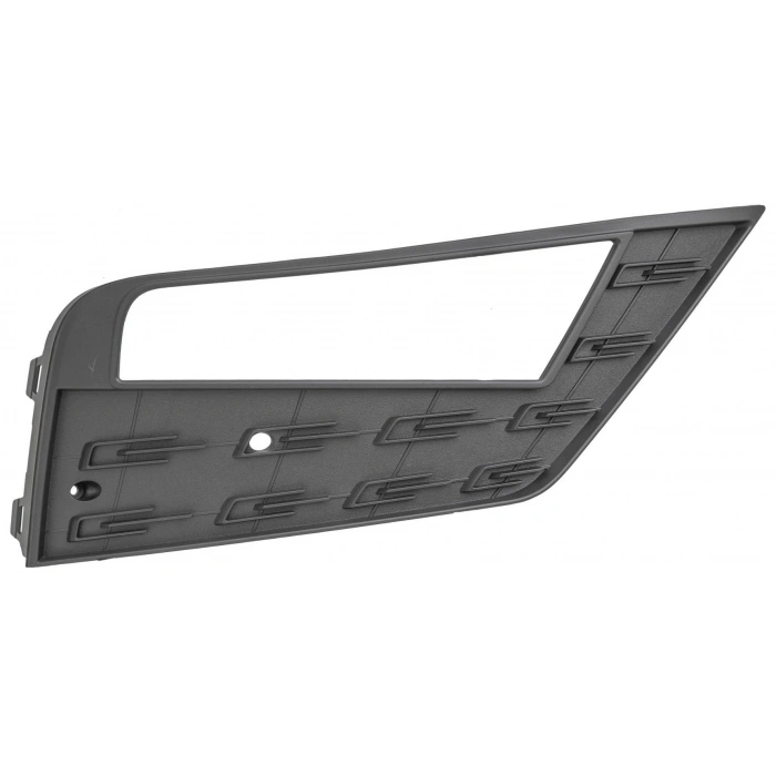 Seat Leon 2017-2020 Sis Lamba Kapağı Delikli) Sağ (Oem No: 5F0853666G9B9)