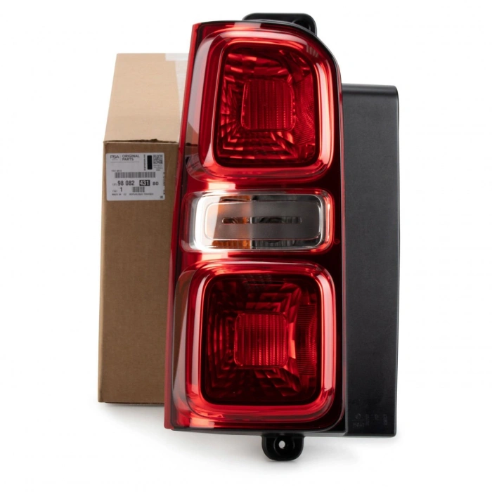 Peugeot Expert - Citroen Jumpy (2015 Yılında Çıkan Kasa) /C Arka Stop Sol (Oem No: 9808243180)
