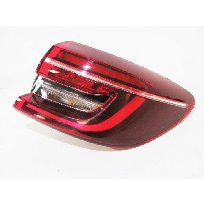 Renault Clio (2020 Yılında Çıkan Kasa) Arka Stop Dış Sağ (Oem No: 265509761R)
