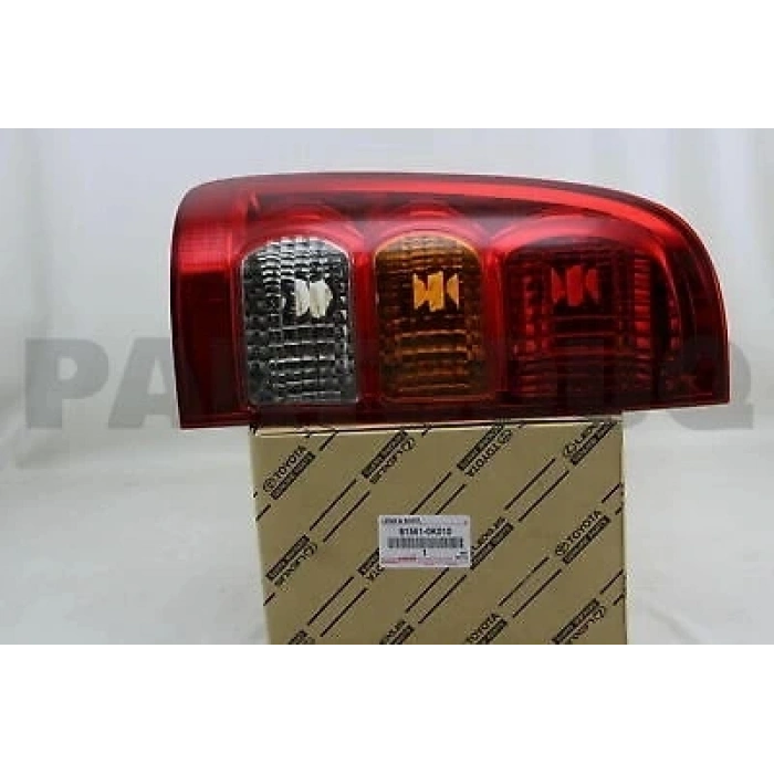Toyota Hilux (2004 Yılında Çıkan Kasa) Arka Stop Sol (Oem No: 815610K010)
