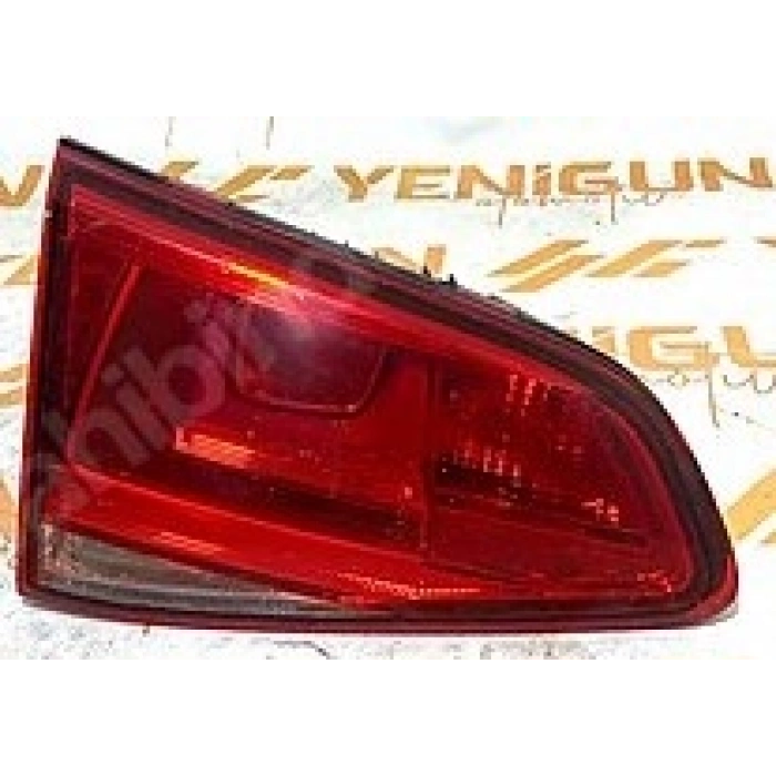 Volkswagen Golf (2012 Yılında Çıkan Kasa) Vıı Arka Stop Kırmızı İç Sol (Oem No: 5G0945093)