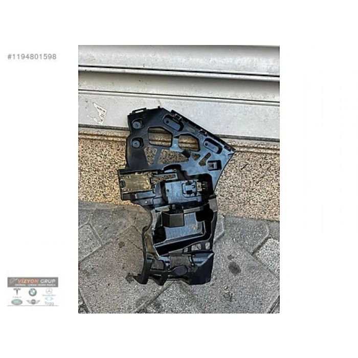 Bmw X1 - - U11 (2023 Yılında Çıkan Kasa) Arka Tampon Braketi M - Sport Sağ (Oem No: 51129881944)