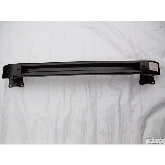 Volkswagen Golf (2020 Yılında Çıkan Kasa) Vııı Arka Tampon Demiri (Oem No: 5H0807305F)