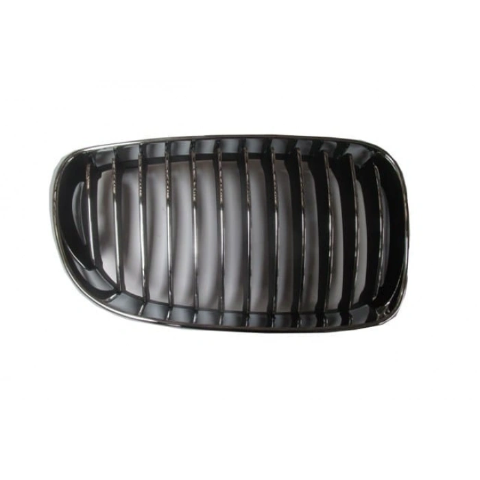 Bmw 1 Serı- 1 Serisi- 2009-2011; Ön Panjur Sağ Siyah/Nikelaj Çerçeveli (Tyg) Oem No: (51137179656)