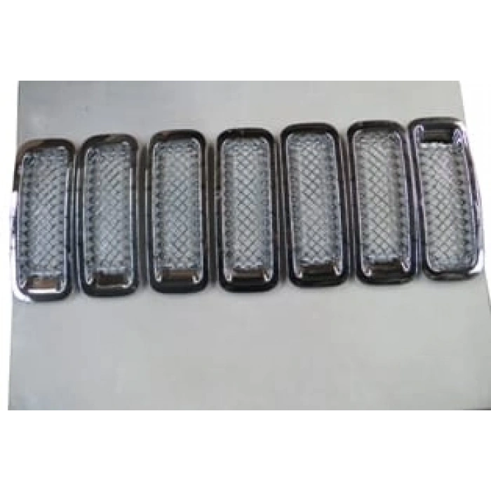 Jeep Patriot- 2007-2011; Ön Panjur Nikelajlı Dış (Bfn) Oem No: ()