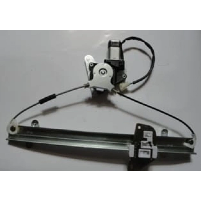 Mitsubishi Galant- 88- 1991  Ön Cam Krikosu Sağ Elektrikli/Motorlu 2Fişli Oem No: (Mb517474)