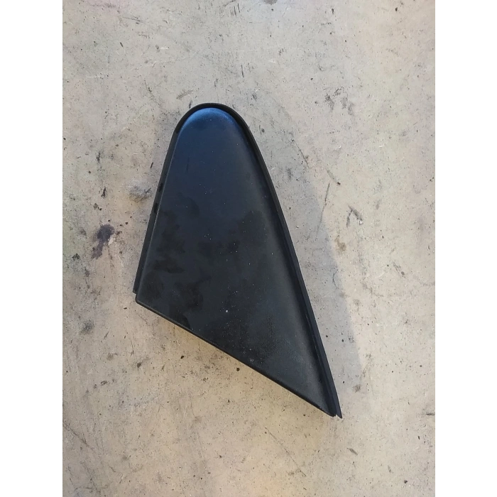 Toyota Auris 2013-2016 Bakalit Ayna Devamı Sol (Oem No: 6011802110)