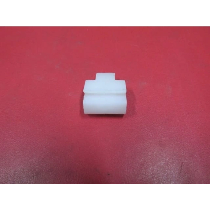 Unıversal Unıversal- Ön/Arka Kapı Sıyırıcı Dış Fitil Segmanı D Tipi Tüm Araçlar İçin Oem No: ()