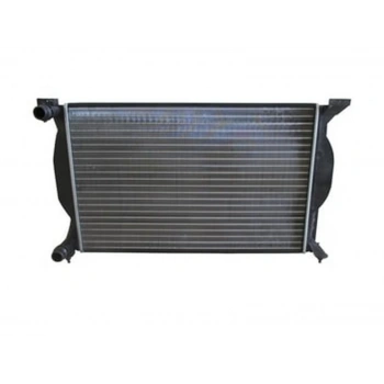 2002-2005 Audi A4 Su Radyatörü Manuel 1,6-1,8-1,9Tdi-2,0 Fsı (1Sıra) (632X399) (Adet) (Oem No:8E0121251A)