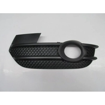 2012-2014 Audi Q3 Sis Lamba Kapağı Sol (Sis Delikli) (Bfn) (Adet) (Oem No:8U0807681)