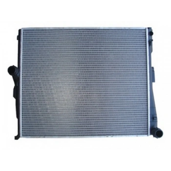 2004-2010 Bmw X3 E83 Su Radyatörü Manuel Alüminyum (1Sıra) (3.0L V6) (Adet)