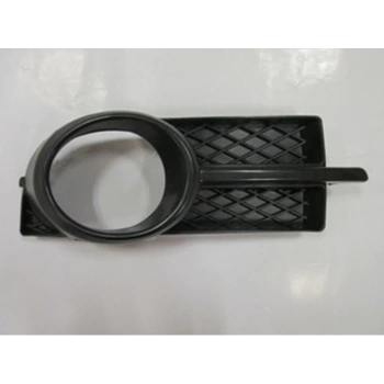 2007-2012 Chevrolet Aveo Sd Sis Lamba Kapağı Sağ Sis Delikli Siyah Çıtalı (Bfn) (Adet) (Oem No:96648782)