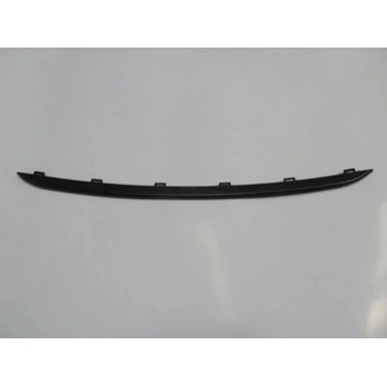 Fiat Linea 2011  Ön Panjur Ve Ön Tampon Izgara Çıtası Siyah Uzun (Oem No:735548042)