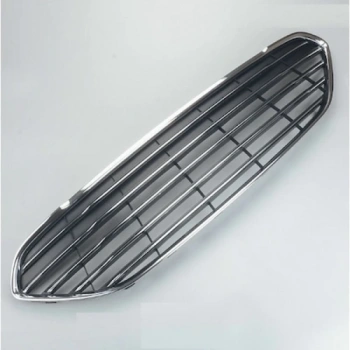 Ford Fiesta 2013  Ön Tampon Panjuru