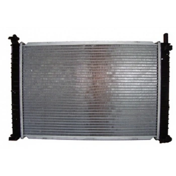 2000-2002 Ford Fiesta Su Radyatörü Manuel Alüminyum 1.4-1.6Cc Efı 1 Sıra (Adet) (Oem No:1214784)