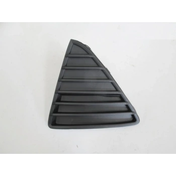 Ford Focus 2011  Ön Tampon Panjuru Sol  (Oem No:Bm5117K947Ae)