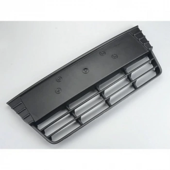 Ford Focus 2011  Ön Tampon Panjuru Orta  (Oem No:Bm5117K945Ae)