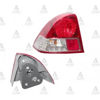 Stop Lambası Civic 2003-2005 Sedan Beyaz Duylu Dış Sol (1 Adet) (Oem No: 33551-S5H-T01)