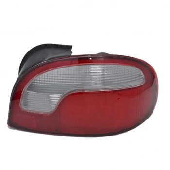 Accent 98 99 Stop Lambası Sağ Duysuz : Kırmızı Beyaz (Oem No:9240222310)