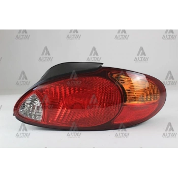 Stop Lambası Elantra  1999-2001 Duysuz Sağ (1 Adet) (Oem No: 92402-29500)