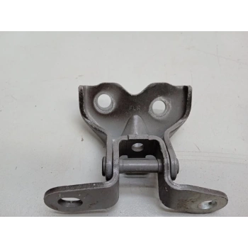 Kapı Menteşesi İ10 2008- Ön Alt Sağ  Oem No: 79325-0X000