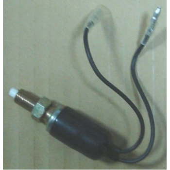 1997-2006 Isuzu Npr Şampiyon Stop Lambası Müşürü Orj.No:5-82440-0030 (Çift Teker) (Exp) (Oem No:5824400030)