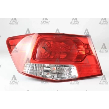 Stop Lambası Cerato 2010-2012 Sedan Dış Sol (1 Adet) (Oem No: 92401-1M020)