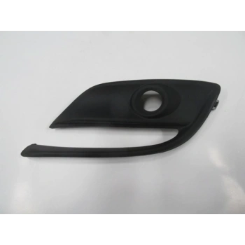 2016-2018 Mazda 3 Sdhb Sis Lamba Kapağı Sağ Sis Delikli (Tw) (Adet) (Oem No:Bajc50C11A)