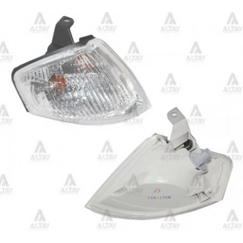 Sinyal Lambası 323  1999-2000 Duylu Sağ (1 Adet) (Oem No: B25D-51-060B)