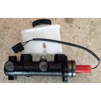 Fren Ana Merkezi B2500 1997-2006  Oem No: Ug52-43-400-