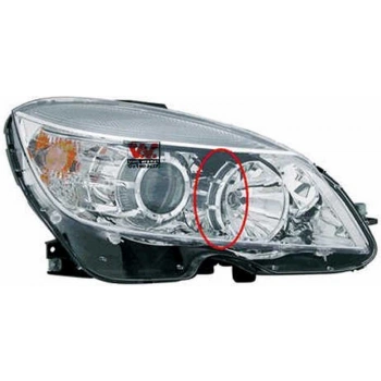 Mercedes W204 2007 2011 Far Sağ  (Oem No:A2048200261)